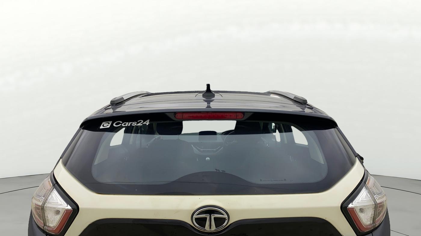 2018 Tata NEXON XZ PETROL, Petrol, Manual, 53,738 km, Rear Windshield