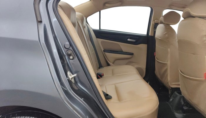 2022 Honda Amaze 1.2L I-VTEC VX CVT, Petrol, Automatic, 23,592 km, Right Side Rear Door Cabin