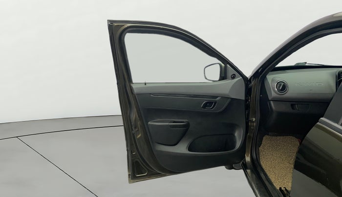 2021 Renault Kwid RXT 1.0 (O), Petrol, Manual, 59,337 km, LHS Front Door