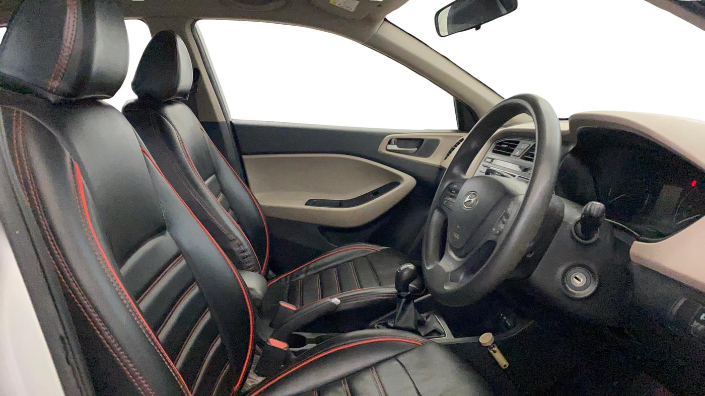 2017 Hyundai Elite i20 MAGNA 1.2, Petrol, Manual, 93,992 km, Right Side Front Door Cabin
