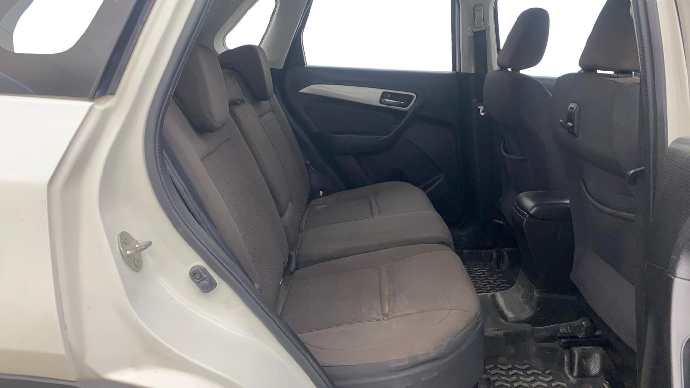 2020 Toyota URBAN CRUISER PREMIUM GRADE AT, Petrol, Automatic, 1,45,623 km, Right Side Rear Door Cabin