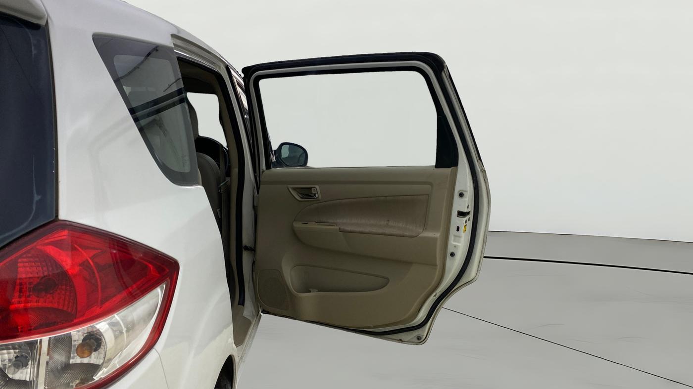 2014 Maruti Ertiga VXI CNG, CNG, Manual, 73,596 km, RHS Rear Door