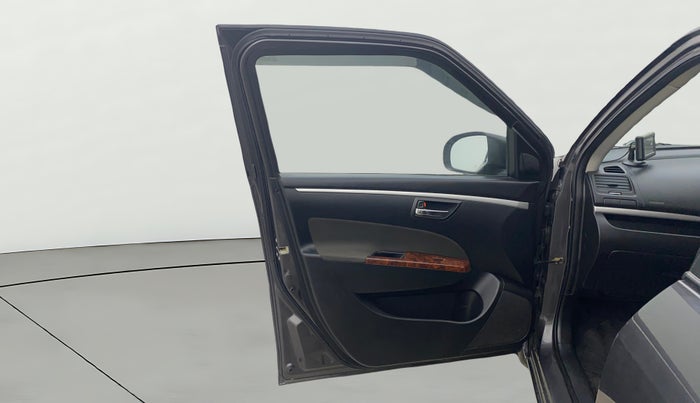 2015 Maruti Swift ZXI, Petrol, Manual, 64,608 km, LHS Front Door