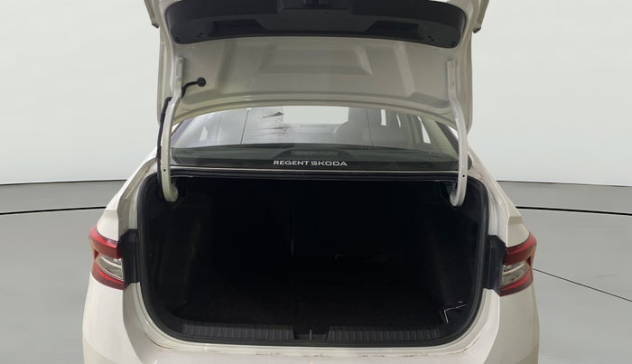 2022 Skoda SLAVIA STYLE 1.0L TSI MT, Petrol, Manual, 46,726 km, Boot Open Zoomed View