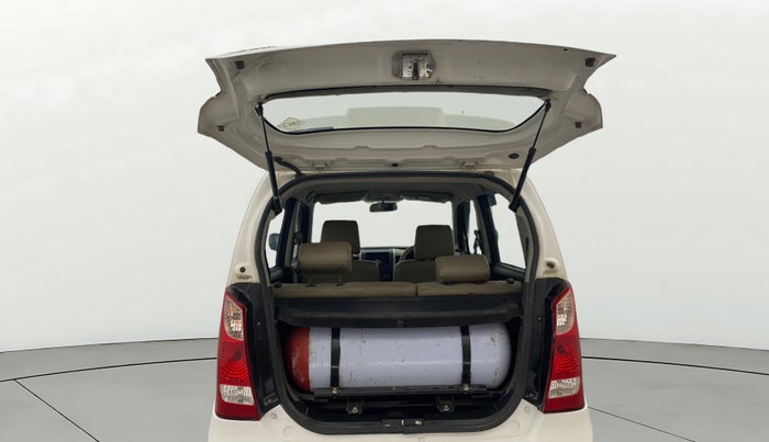 2016 Maruti Wagon R 1.0 LXI CNG, CNG, Manual, 1,04,598 km, Boot Door Open