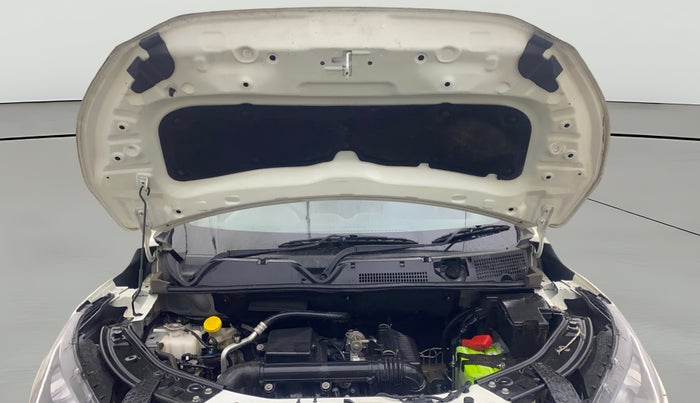 2023 Nissan MAGNITE XV MT, Petrol, Manual, 35,403 km, Open Bonet