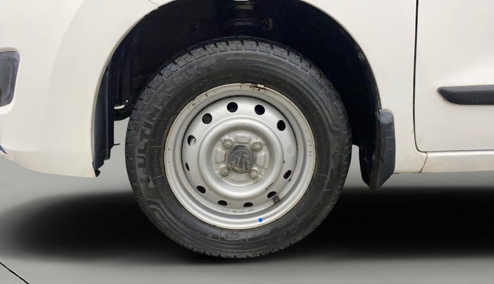 2015 Maruti Wagon R 1.0 LXI, Petrol, Manual, 25,712 km, Left Front Wheel