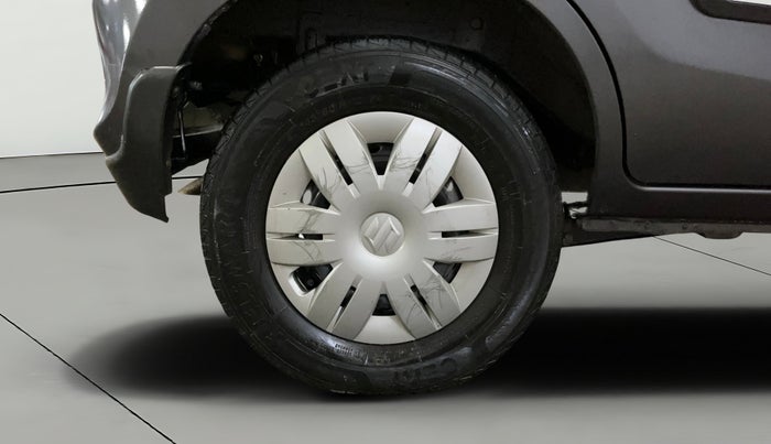 2022 Maruti Alto LXI O, Petrol, Manual, 26,722 km, Right Rear Wheel
