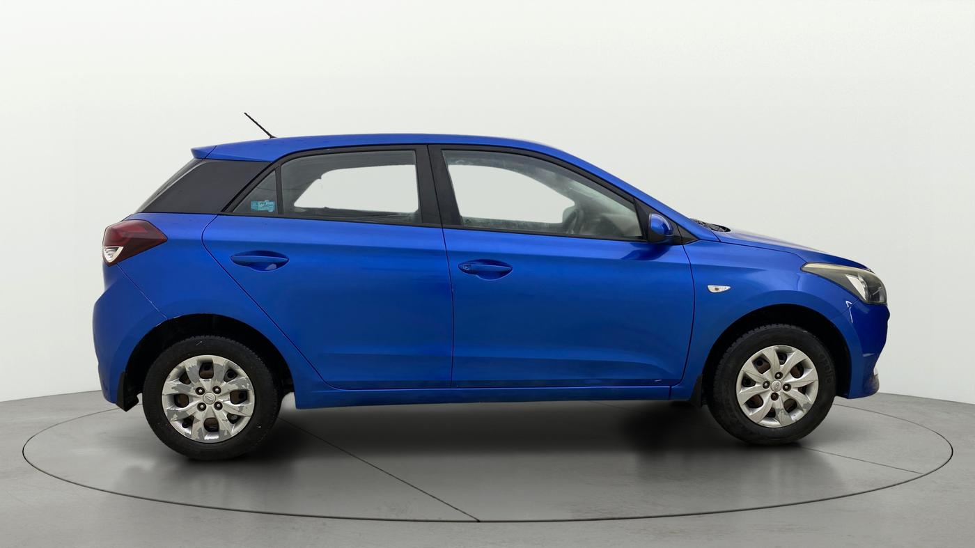 2017 Hyundai Elite i20 MAGNA 1.2, CNG, Manual, 99,224 km, Right Side View