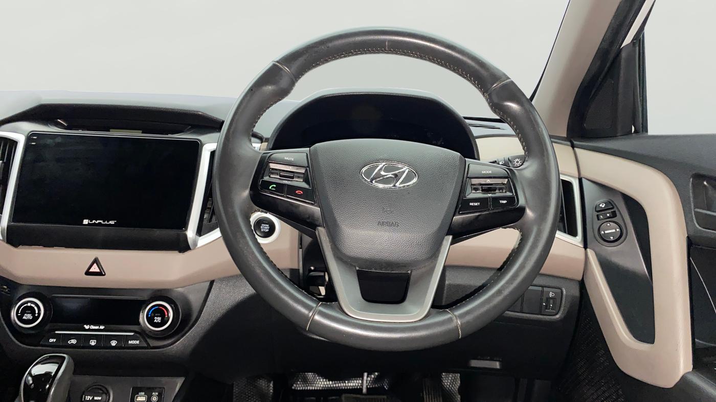 2017 Hyundai Creta SX PLUS AT 1.6 PETROL, Petrol, Automatic, 57,254 km, Steering Wheel Close Up