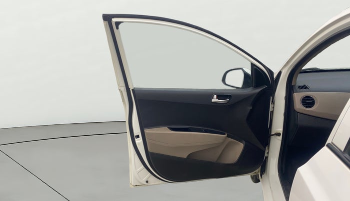 2015 Hyundai Grand i10 SPORTZ 1.2 KAPPA VTVT, Petrol, Manual, 49,022 km, LHS Front Door