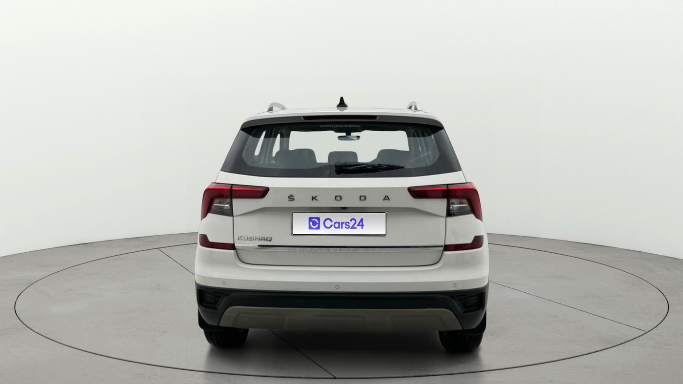 2022 Skoda KUSHAQ STYLE 1.0L TSI AT (6 AIRBAGS), Petrol, Automatic, 12,081 km, Back/Rear