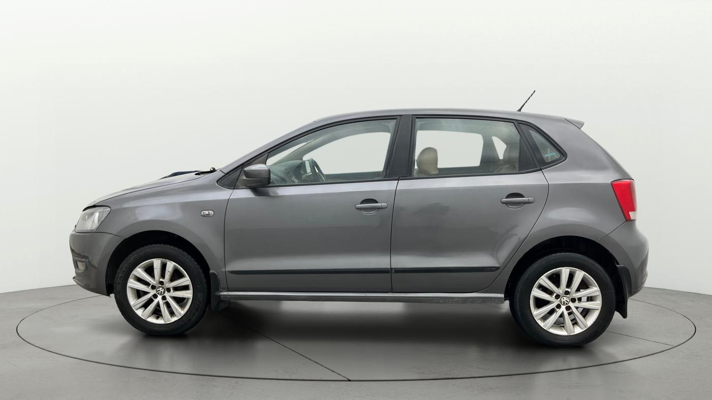 2013 Volkswagen Polo HIGHLINE DIESEL, Diesel, Manual, 1,02,202 km, Left Side