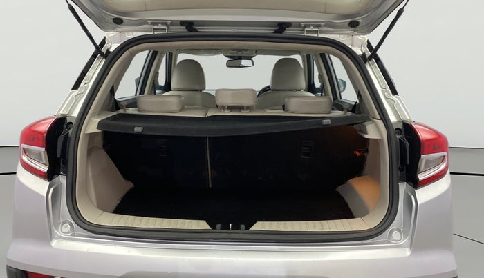 2019 Mahindra XUV300 W8 (O) 1.5 DIESEL, Diesel, Manual, 79,741 km, Boot Open Zoomed View