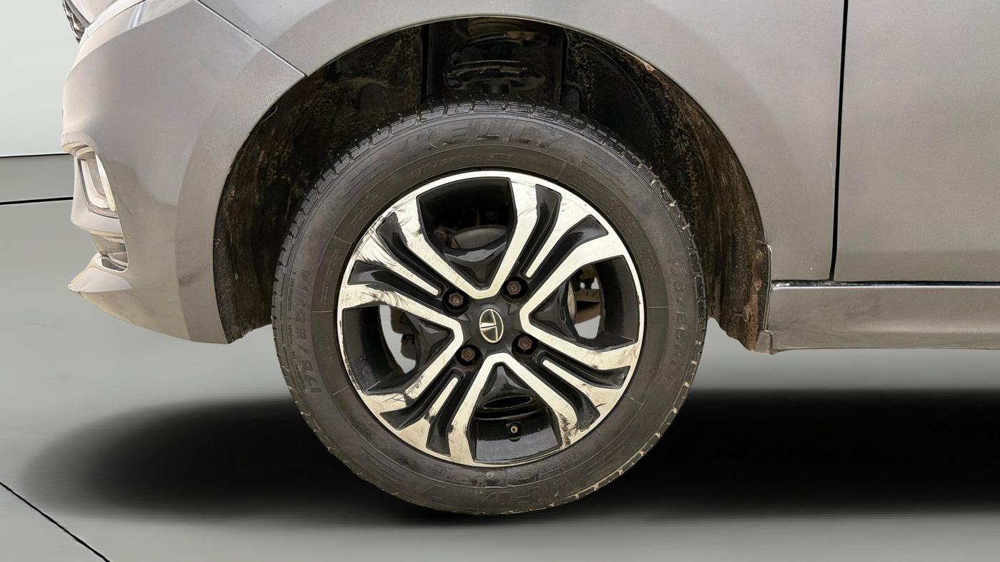2022 Tata TIGOR XZ PLUS CNG, CNG, Manual, 81,872 km, Left Front Wheel