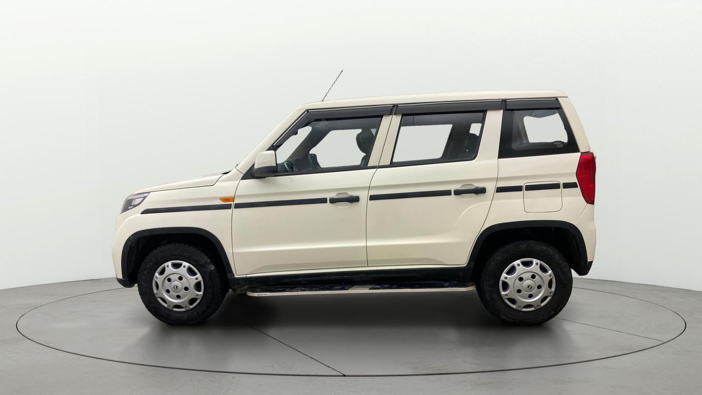 2023 Mahindra BOLERO NEO N 8, Diesel, Manual, 1,32,564 km, Left Side
