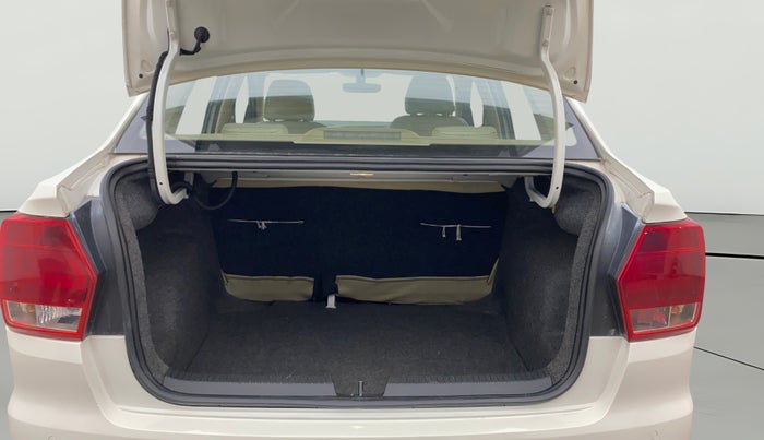 2017 Volkswagen Ameo HIGHLINE DSG 1.5 DIESEL , Diesel, Automatic, 1,00,607 km, Boot Open Zoomed View