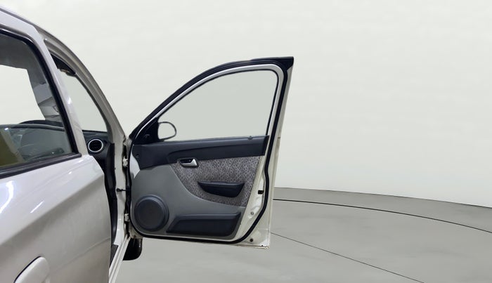 2016 Maruti Alto 800 LXI, Petrol, Manual, 66,920 km, RHS Front Door