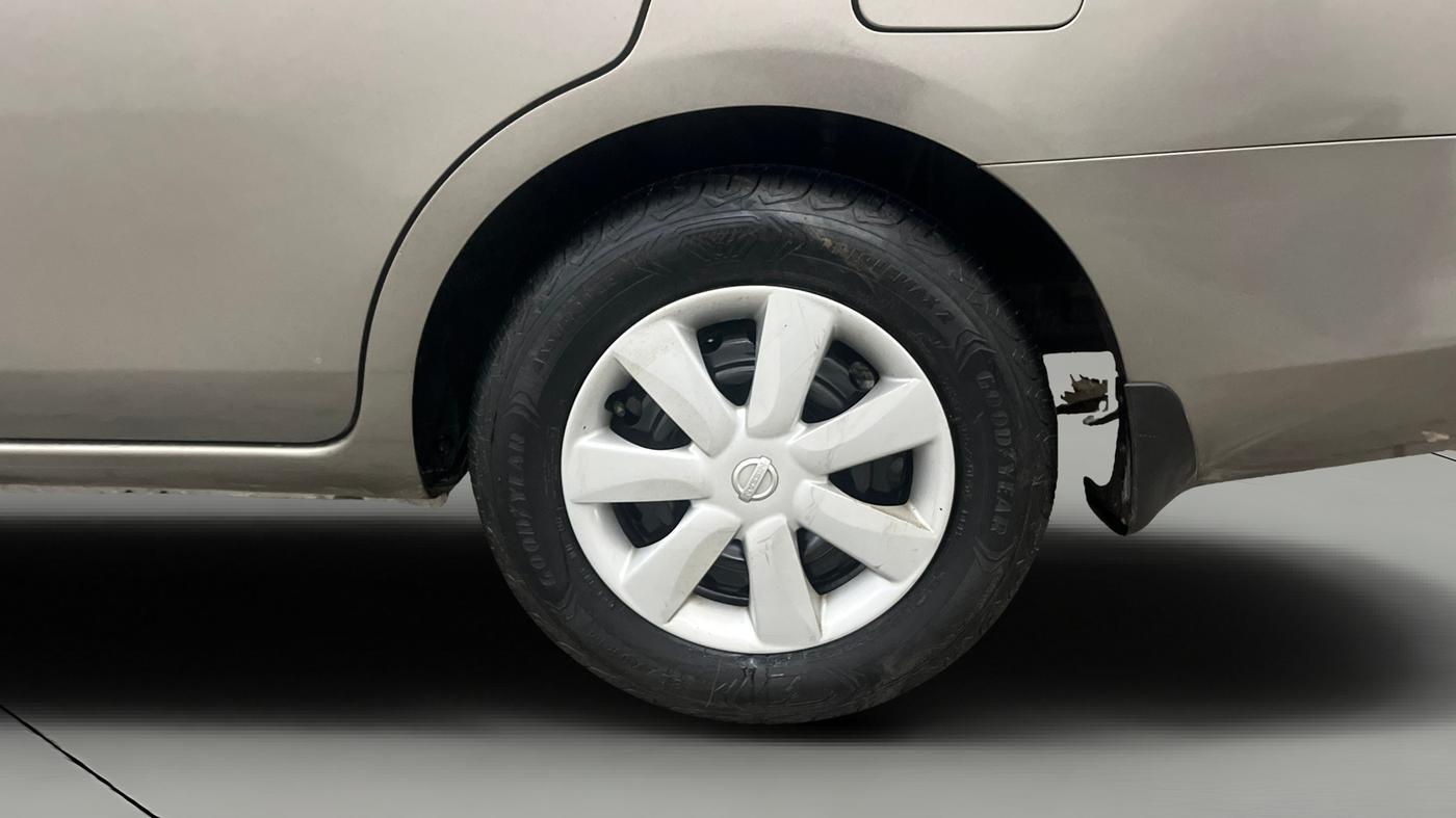 2014 Nissan Sunny XL CVT, Petrol, Automatic, 62,625 km, Left Rear Wheel