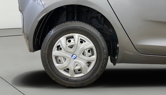 2021 Tata ALTROZ XE PETROL, Petrol, Manual, 26,607 km, Right Rear Wheel