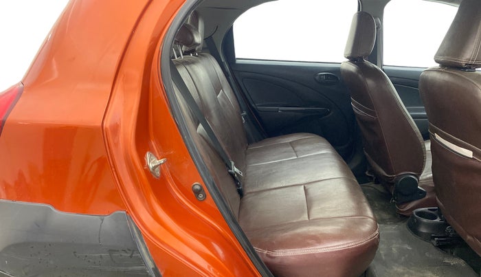 2017 Toyota Etios GD, Diesel, Manual, 86,895 km, Right Side Rear Door Cabin