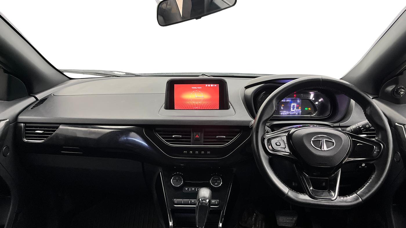 2022 Tata NEXON XZA PLUS PETROL DARK EDITION, CNG, Automatic, 67,935 km, Dashboard