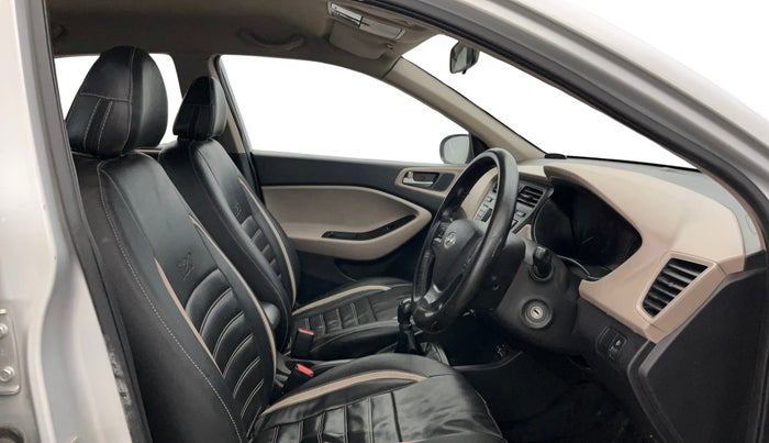 2015 Hyundai Elite i20 MAGNA 1.2, Petrol, Manual, 49,945 km, Right Side Front Door Cabin