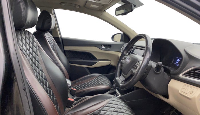 2018 Hyundai Verna 1.6 VTVT SX (O) AT, Petrol, Automatic, 43,684 km, Right Side Front Door Cabin