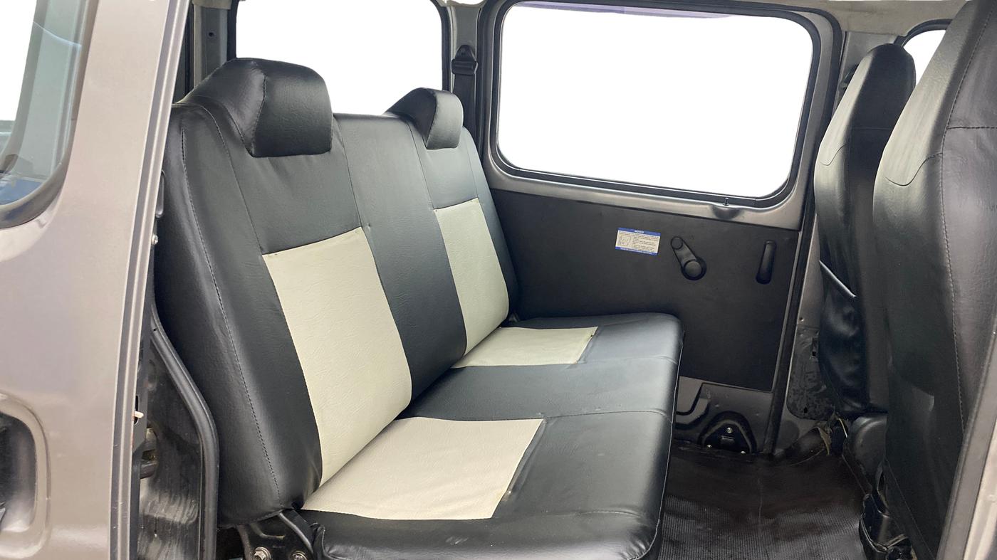 2021 Maruti Eeco 5 STR WITH A/C+HTR, Petrol, Manual, 60,024 km, Right Side Rear Door Cabin
