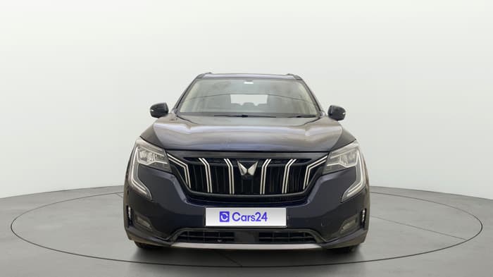 2022 Mahindra XUV700 AX 5 P MT 7 STR, Petrol, Manual, 77,021 km, Front