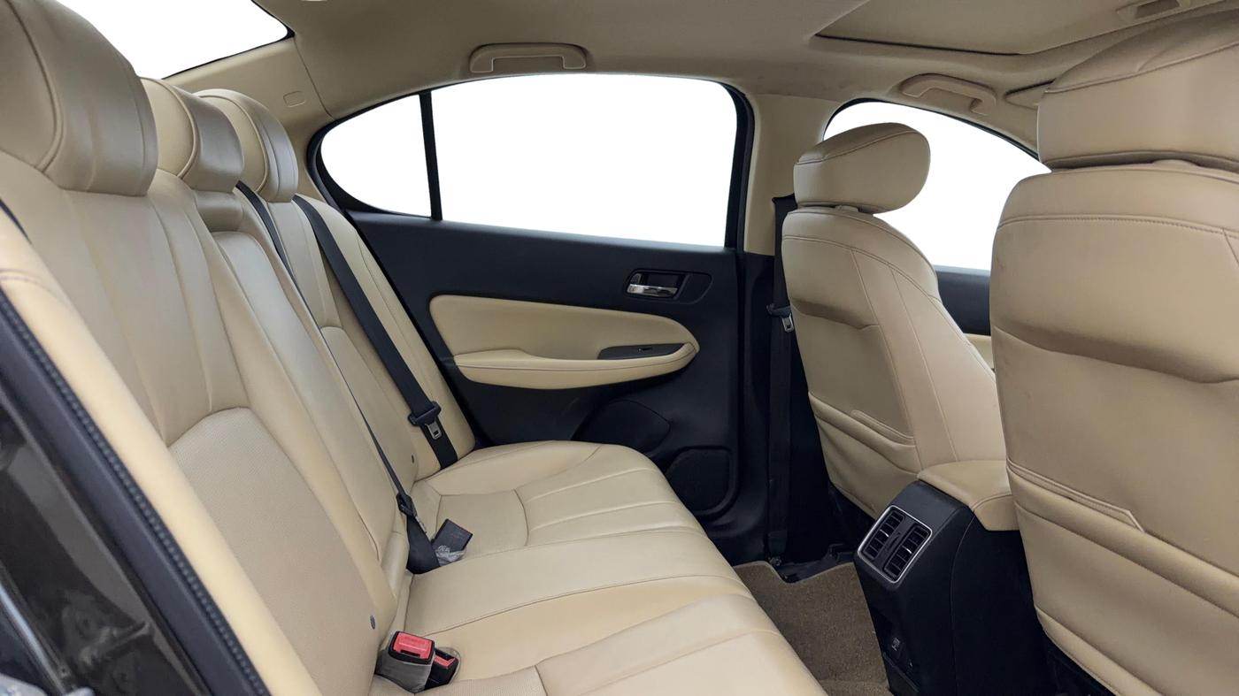 2020 Honda City 1.5L I-VTEC ZX, Petrol, Manual, 50,722 km, Right Side Rear Door Cabin