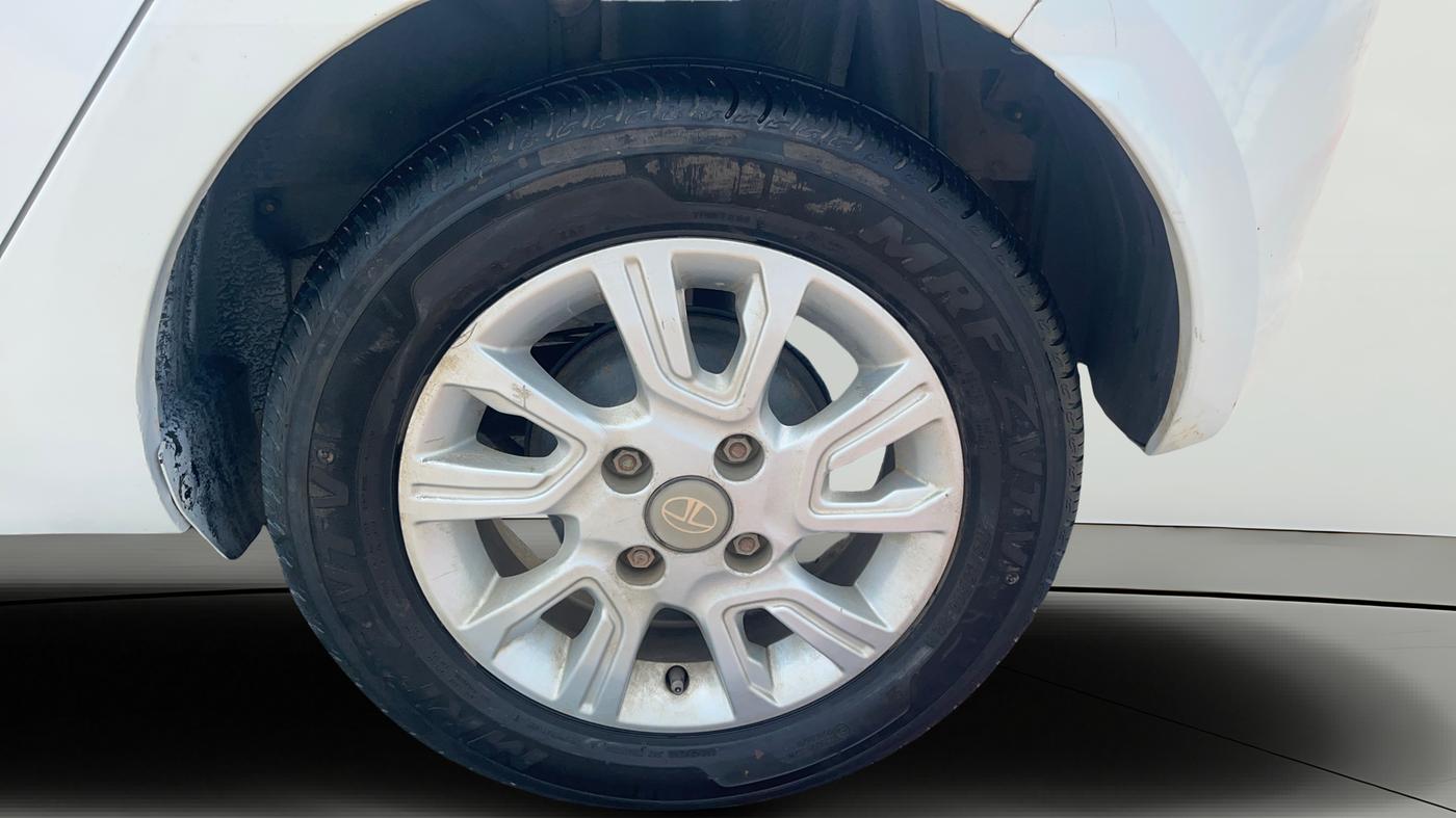 2018 Tata Tiago XZA PETROL, Petrol, Automatic, 43,728 km, Left Rear Wheel