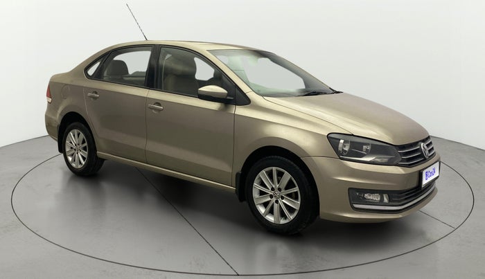 2015 Volkswagen Vento HIGHLINE 1.6 MPI, Petrol, Manual, 1,27,839 km, Right Front Diagonal