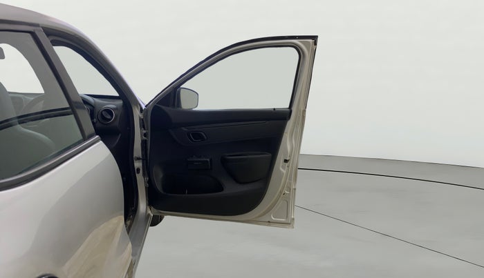 2017 Renault Kwid RXL 1.0, Petrol, Manual, 48,412 km, RHS Front Door