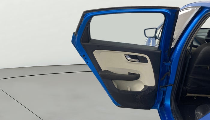 2022 Tata ALTROZ XZ PETROL, Petrol, Manual, 42,232 km, LHS Rear Door