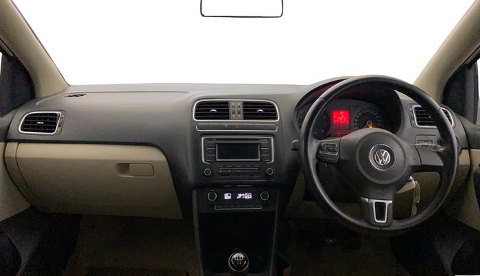 2014 Volkswagen Polo HIGHLINE1.2L, Petrol, Manual, 29,366 km, Dashboard