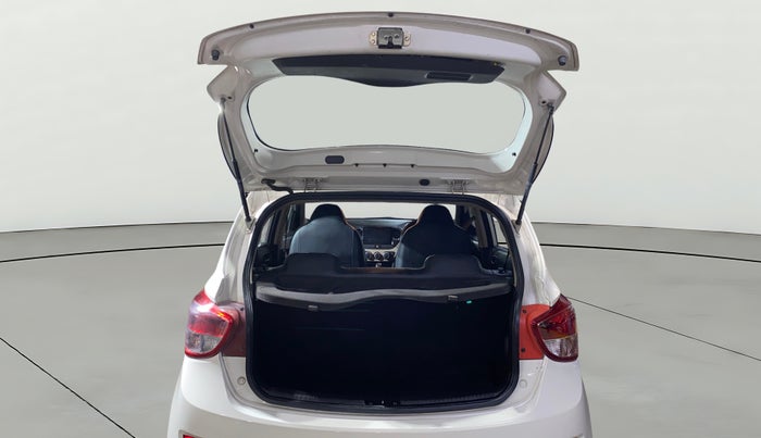 2015 Hyundai Grand i10 MAGNA 1.2 KAPPA VTVT, Petrol, Manual, 18,835 km, Boot Open Zoomed View