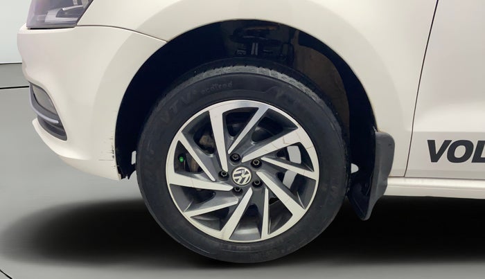 2019 Volkswagen Polo COMFORTLINE 1.0L MPI, Petrol, Manual, 70,587 km, Left Front Wheel