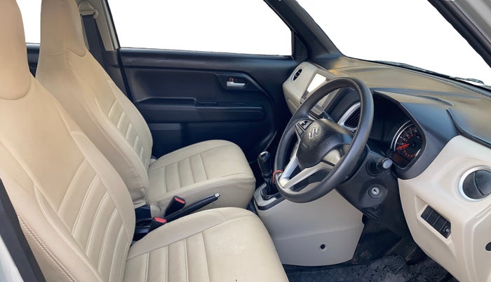 2022 Maruti New Wagon-R ZXI 1.2, Petrol, Manual, 27,107 km, Right Side Front Door Cabin