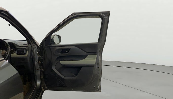 2022 Tata PUNCH ADVENTURE MT, Petrol, Manual, 50,759 km, RHS Front Door