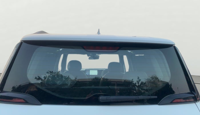 2025 KIA SYROS  HTX 1.0 Turbo 6MT, Petrol, Manual, 2,598 km, Rear Windshield