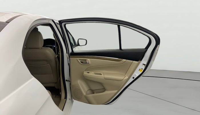 2018 Maruti Ciaz ALPHA  AT 1.5 SHVS PETROL, Petrol, Automatic, 60,510 km, RHS Rear Door