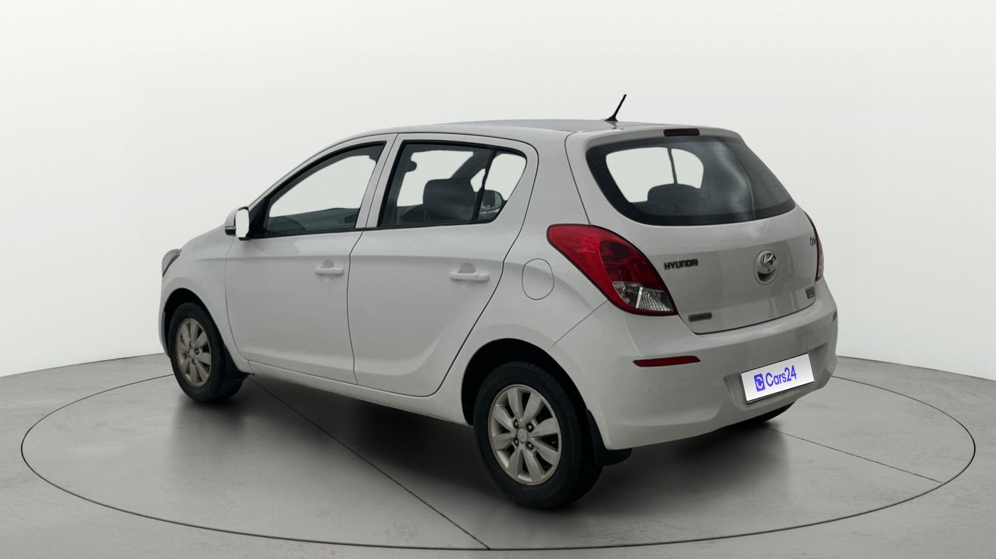 2013 Hyundai i20 SPORTZ 1.4 CRDI, Diesel, Manual, 1,30,474 km, Left Back Diagonal