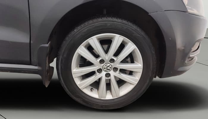 2014 Volkswagen Polo GT TSI AT, Petrol, Automatic, 84,906 km, Right Front Wheel