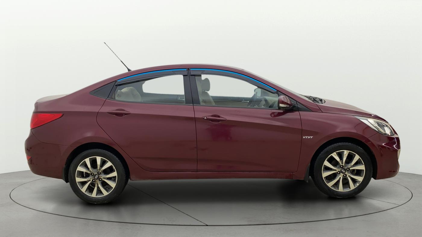 2014 Hyundai Verna FLUIDIC 1.4 VTVT CX, Petrol, Manual, 38,338 km, Right Side View
