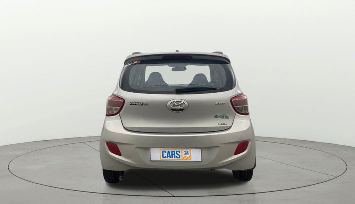 2015 Hyundai Grand i10 ASTA (O) 1.2 KAPPA VTVT, Petrol, Manual, 1,25,546 km, Back/Rear