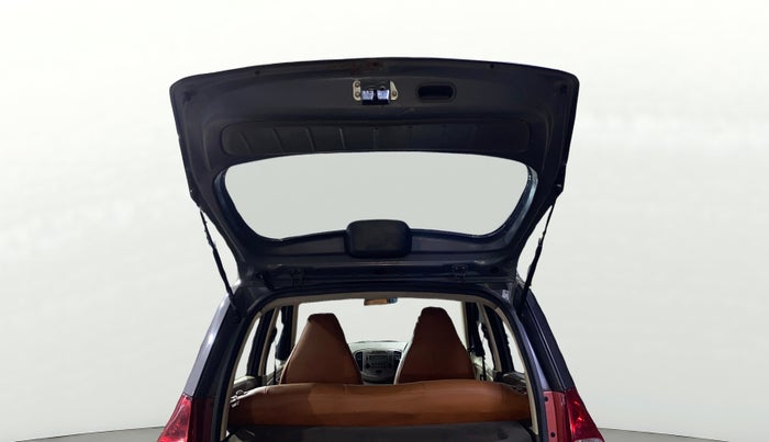 2013 Hyundai i10 SPORTZ 1.1, Petrol, Manual, 58,732 km, Boot Door Open