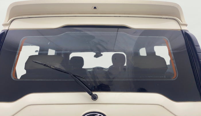 2016 Mahindra Scorpio S10 AT, Diesel, Automatic, 1,41,218 km, Rear Windshield