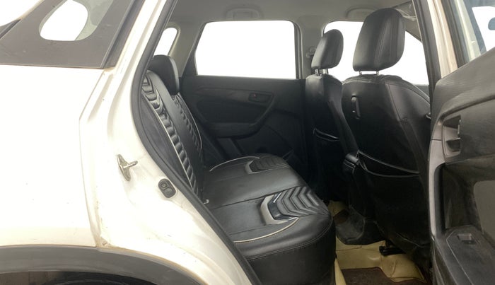 2021 Maruti Vitara Brezza VXI, Petrol, Manual, 75,229 km, Right Side Rear Door Cabin