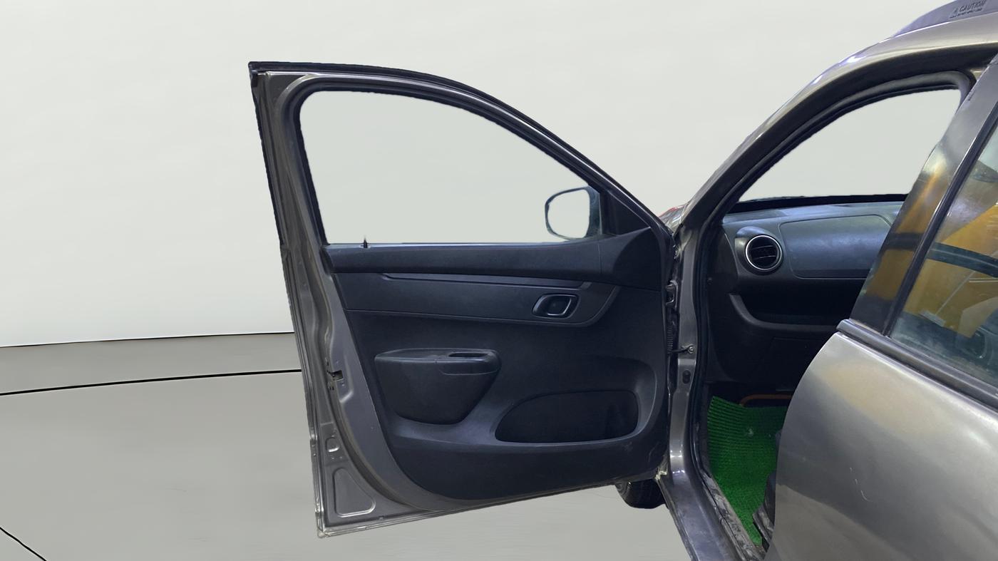 2018 Renault Kwid RXL, Petrol, Manual, 1,01,384 km, LHS Front Door